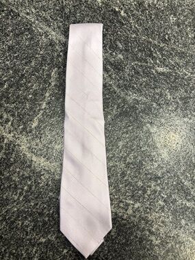 Calvin Klein Light Pink Solid Men's Tie
